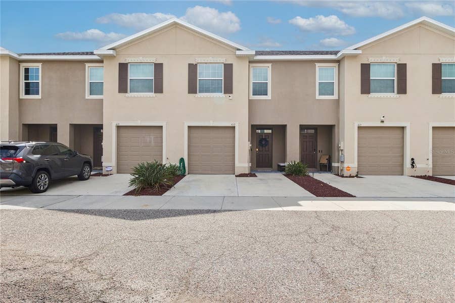 Property photo for 417 NEWMONT CIRCLE, Ruskin, FL