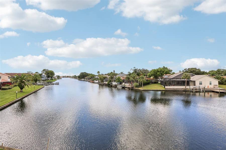Property photo for 6325 NEWTOWN CIRCLE, #25B2, Tampa, FL