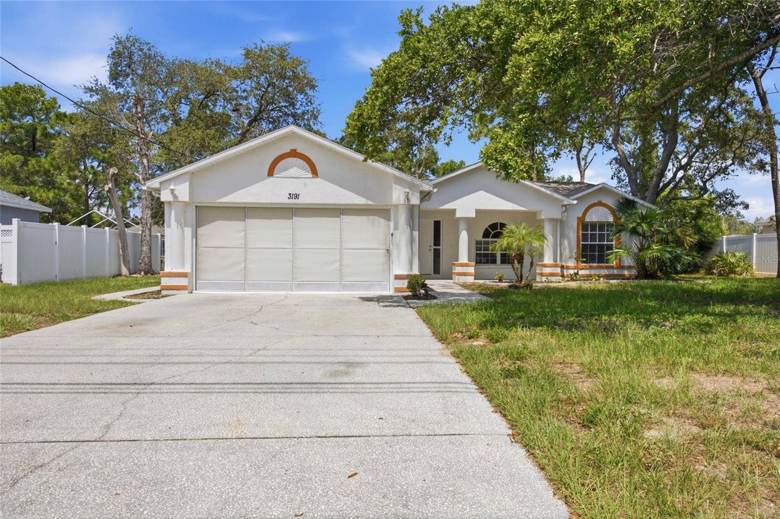 3191 DELTONA BOULEVARD, Spring Hill, FL 34606 3191 DELTONA BOULEVARD, Spring Hill, FL 34606