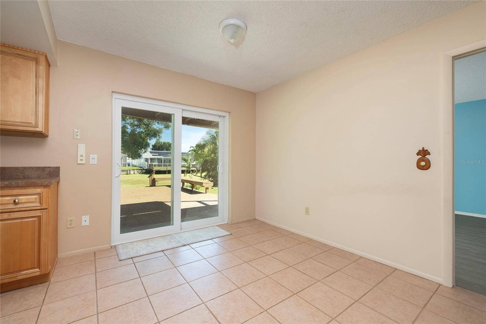 6355 102ND TERRACE N, Pinellas Park, FL 33782 Dining Space overlooking the peaceful water