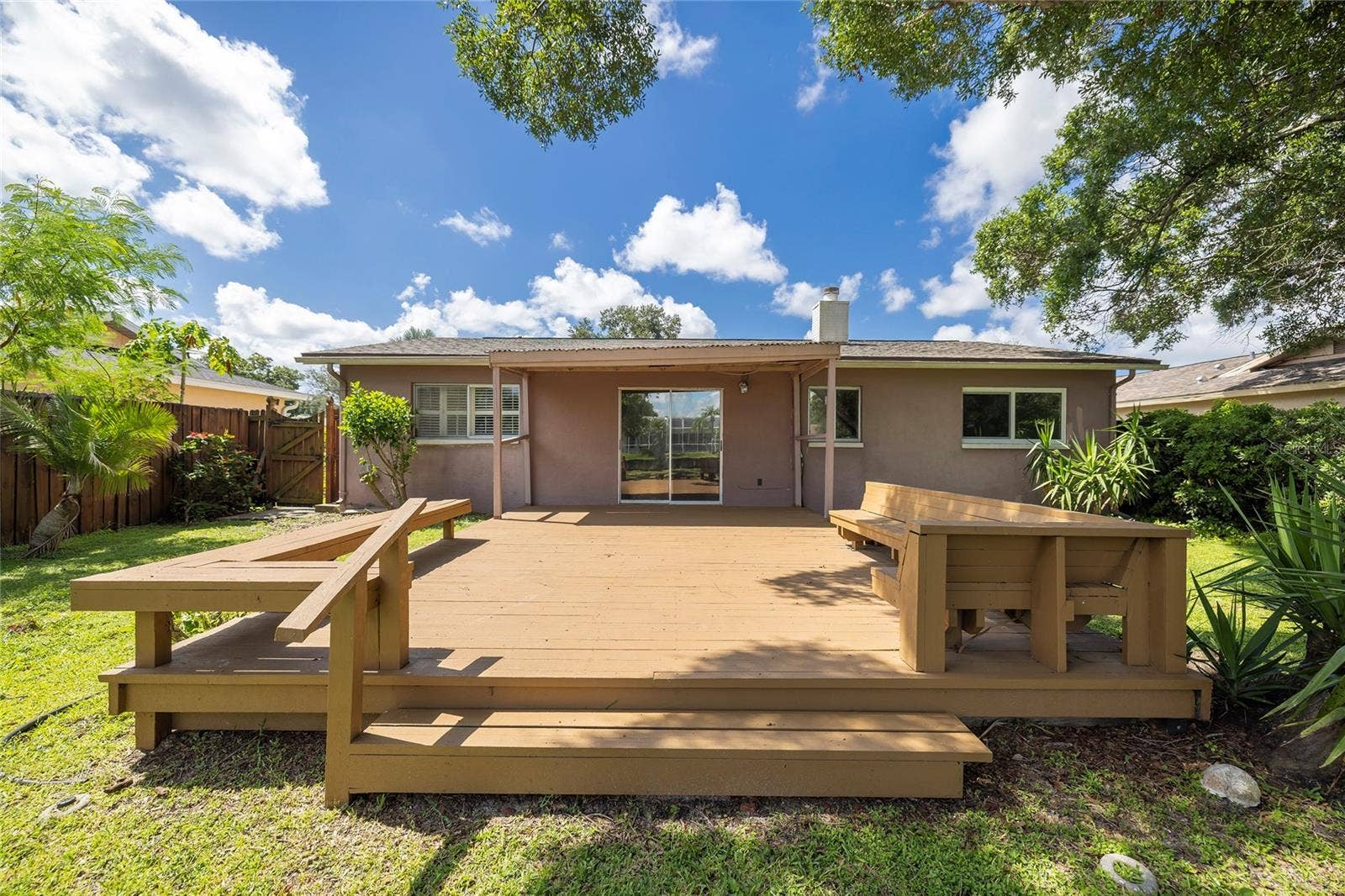 6355 102ND TERRACE N, Pinellas Park, FL 33782 Large Deck