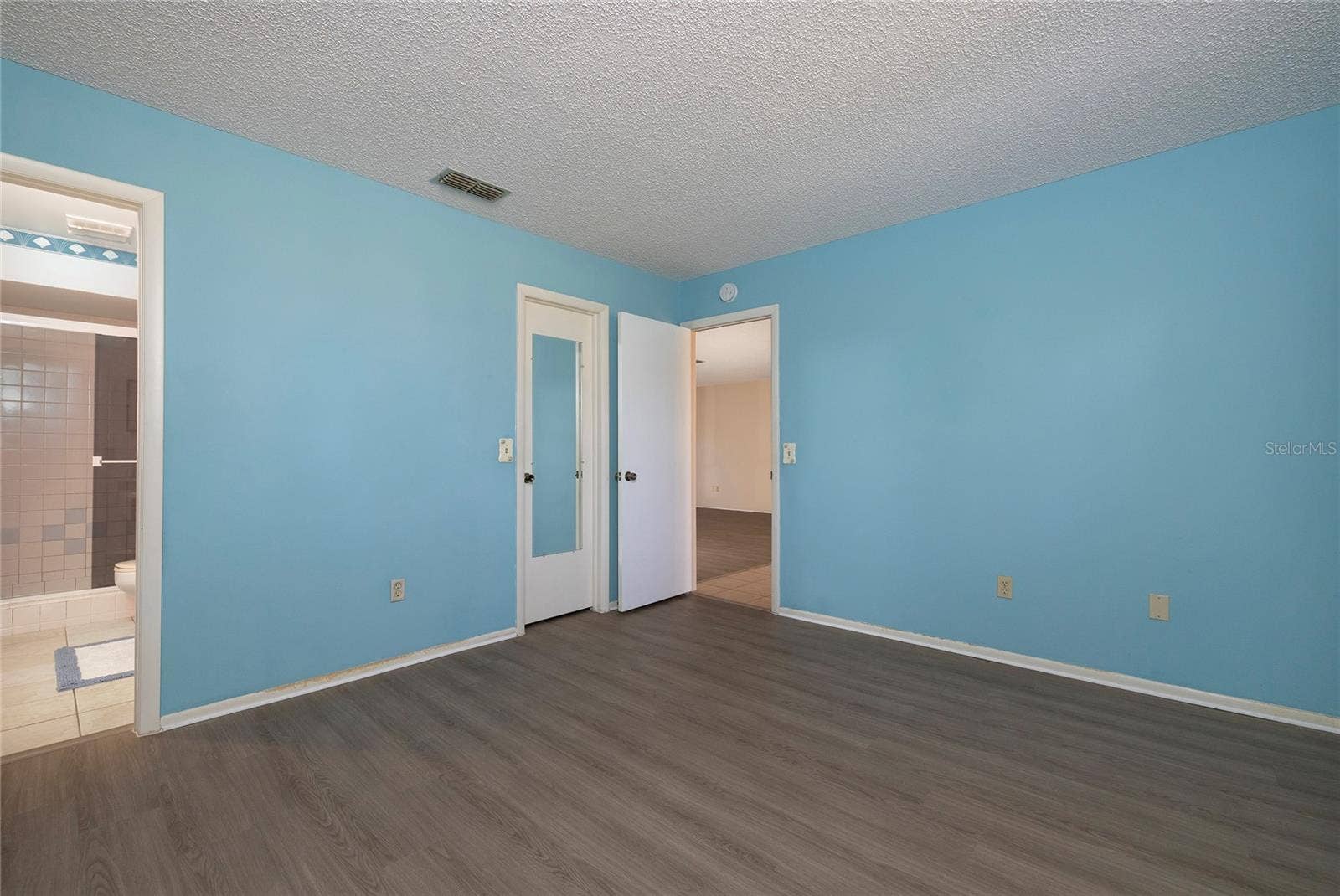 6355 102ND TERRACE N, Pinellas Park, FL 33782 6355 102ND TERRACE N, Pinellas Park, FL 33782