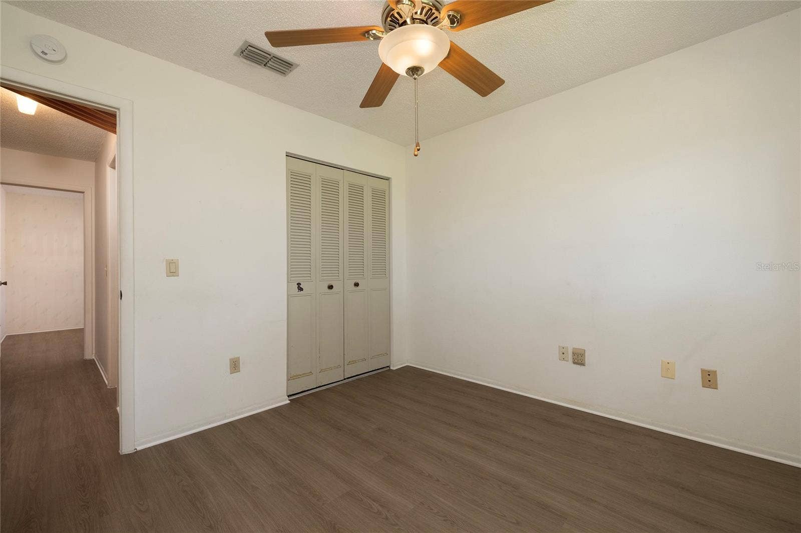 6355 102ND TERRACE N, Pinellas Park, FL 33782 6355 102ND TERRACE N, Pinellas Park, FL 33782