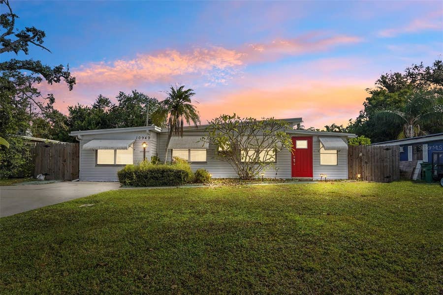 Property photo for 10949 105TH STREET, Largo, FL
