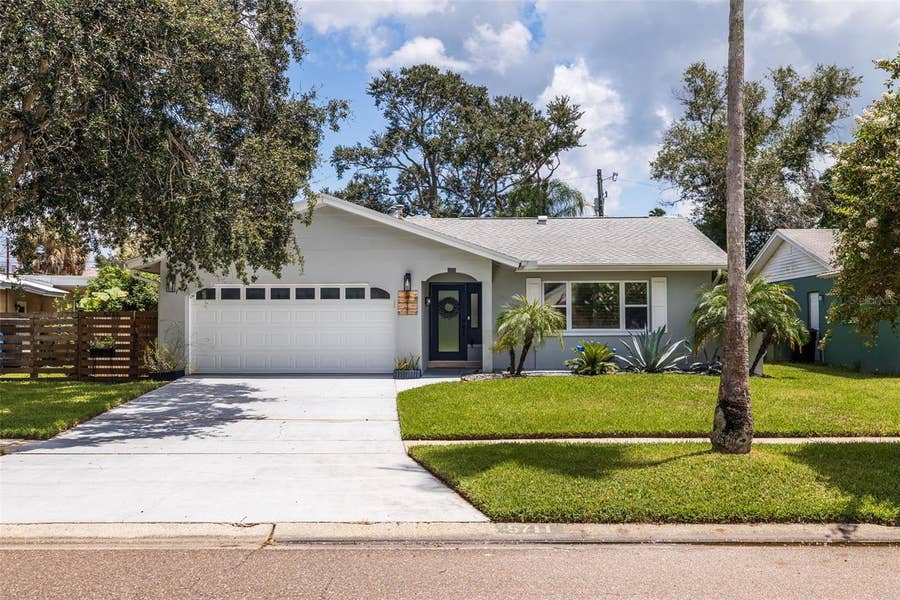 Property photo for 5711 VENETIAN BOULEVARD NE, St Petersburg, FL