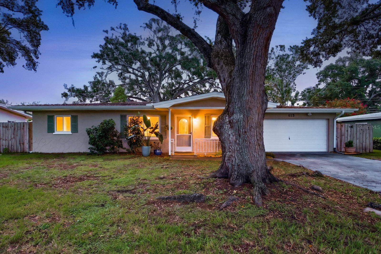 613 IMPERIAL DRIVE, Largo, FL 33771 613 IMPERIAL DRIVE, Largo, FL 33771