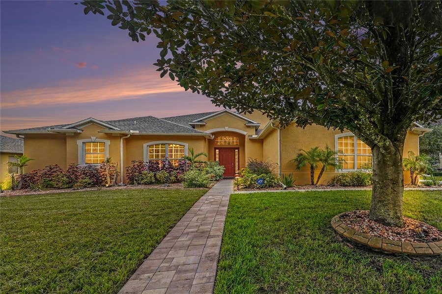 Property photo for 316 HARTS OAK PLACE, Seffner, FL