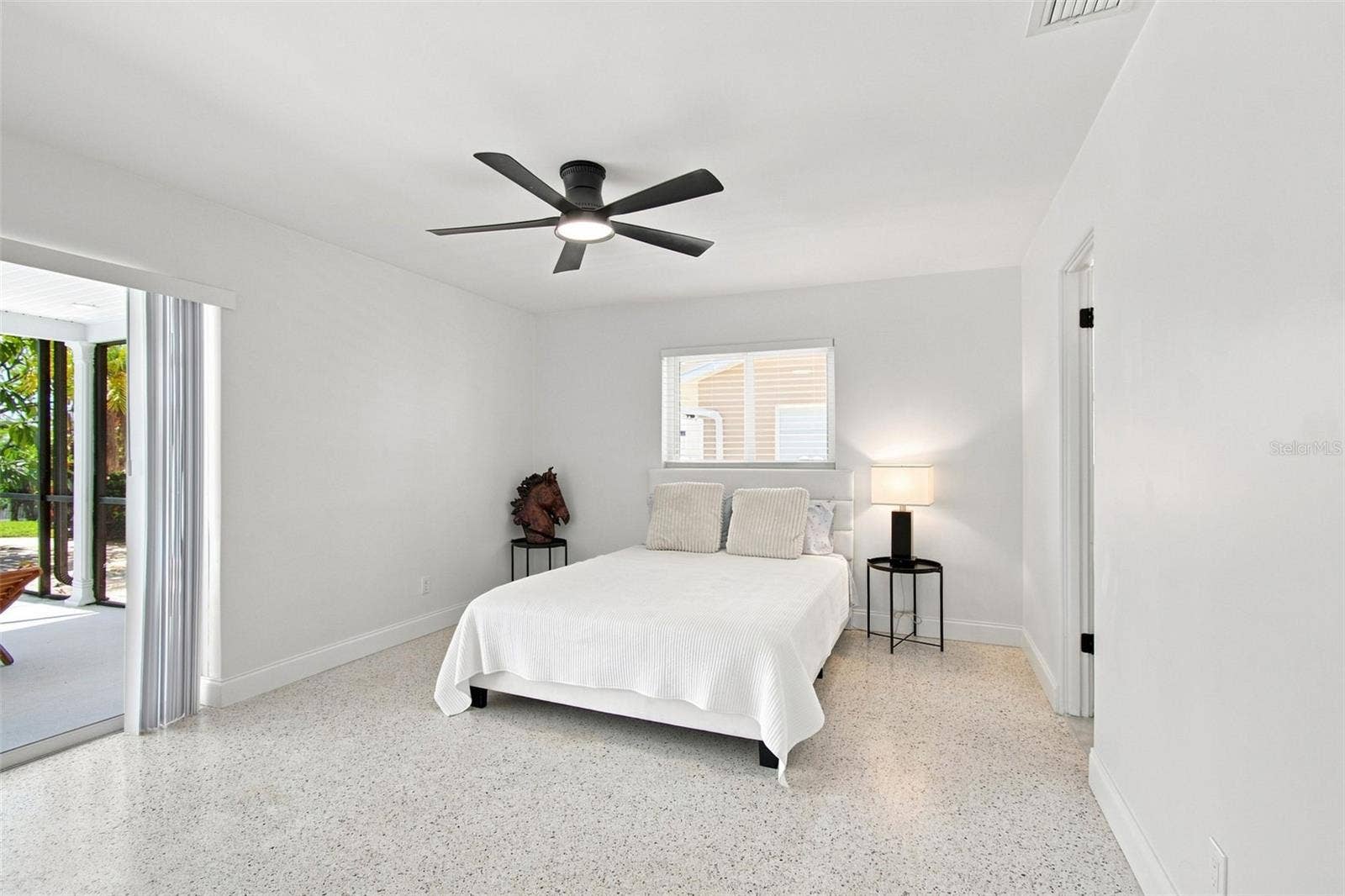 11900 7TH STREET E, Treasure Island, FL 33706