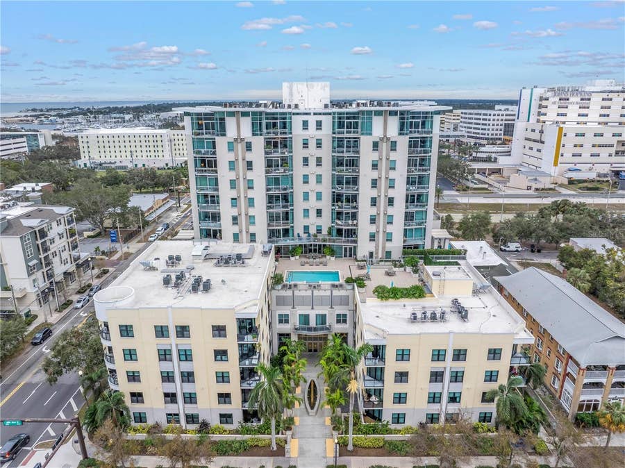 Property photo for 400 4TH AVENUE S, #701, St Petersburg, FL