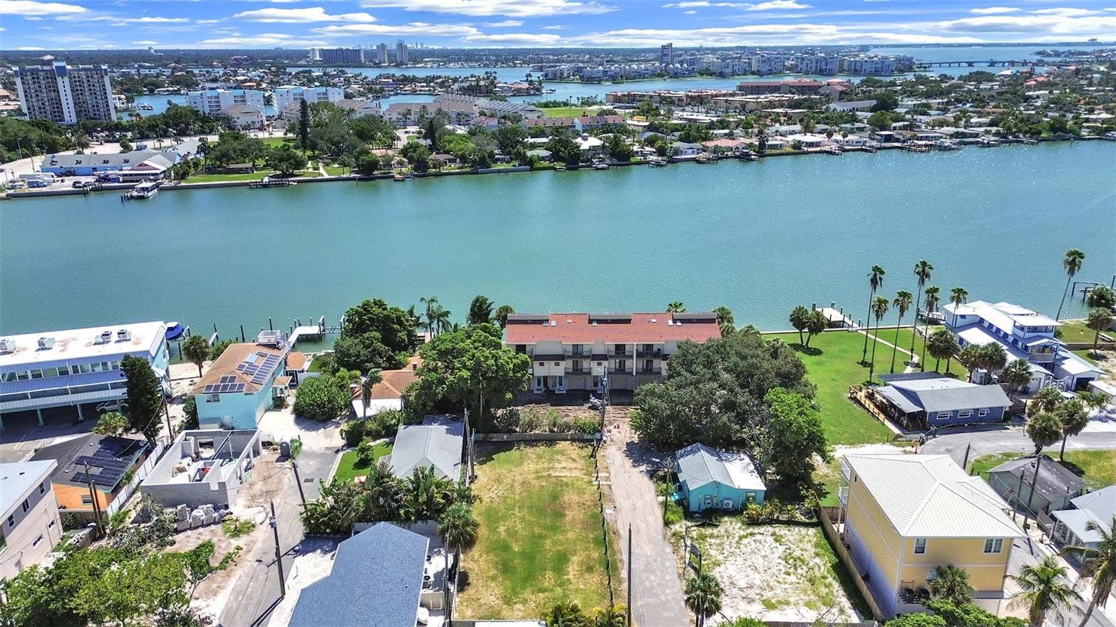 140 92ND AVENUE, Treasure Island, FL 33706 140 92ND AVENUE, Treasure Island, FL 33706