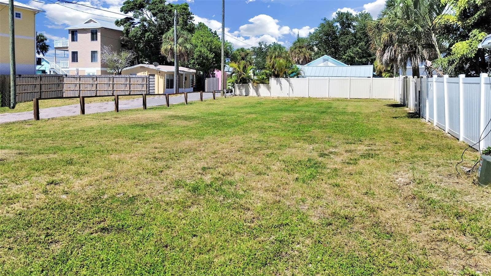 140 92ND AVENUE, Treasure Island, FL 33706 140 92ND AVENUE, Treasure Island, FL 33706