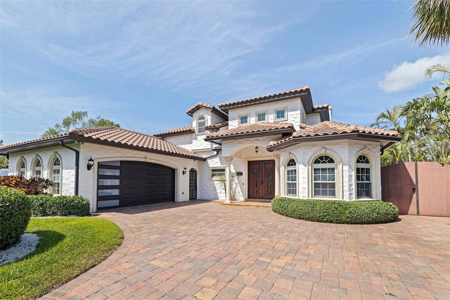 Property photo for 3931 POMPANO DRIVE SE, St Petersburg, FL
