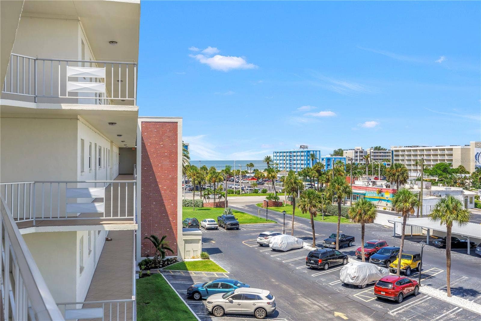 5575 GULF BOULEVARD, #426, St Pete Beach, FL 33706 5575 GULF BOULEVARD, #426, St Pete Beach, FL 33706