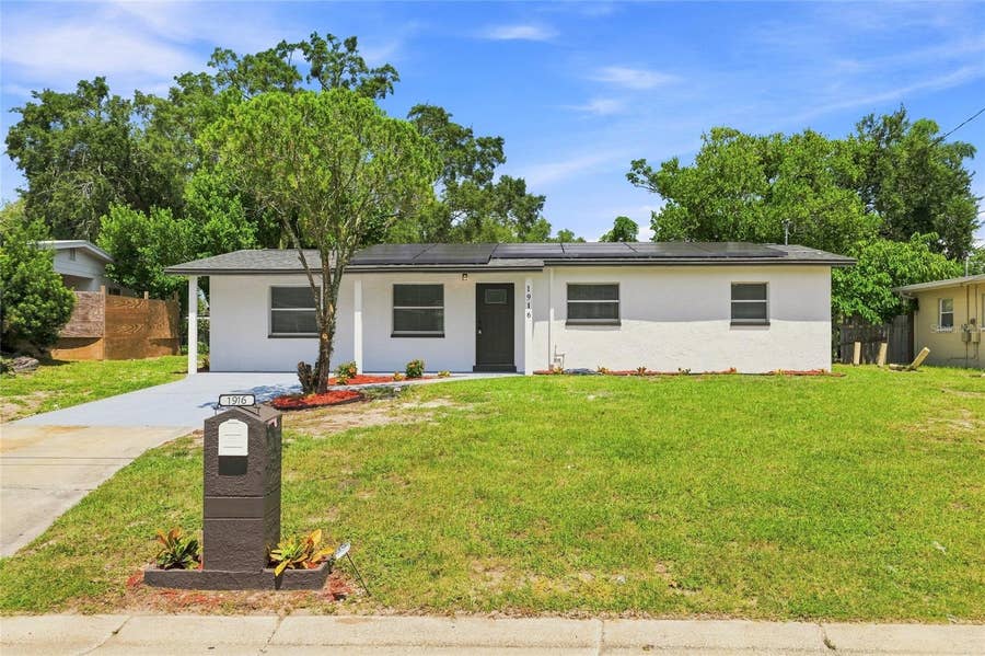 Property photo for 1916 MARVY AVENUE, Tampa, FL