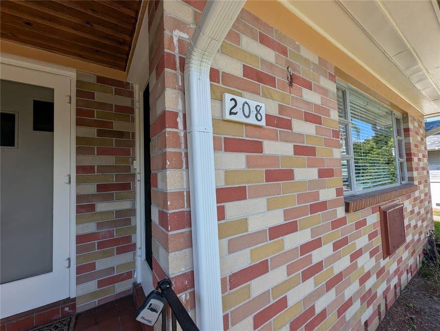 Property photo for 208 12TH AVENUE N, St Petersburg, FL