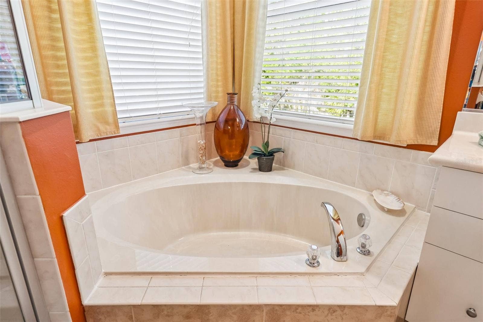 456 CHELSEA PLACE AVENUE, Ormond Beach, FL 32174