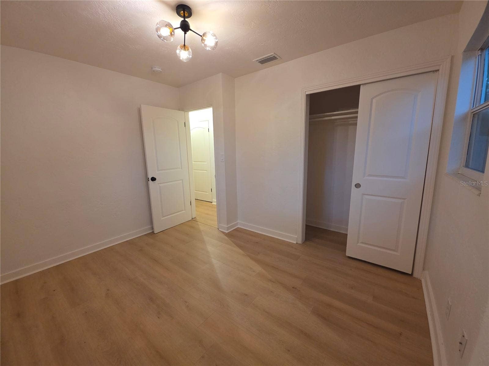 1020 19TH STREET S, St Petersburg, FL 33712