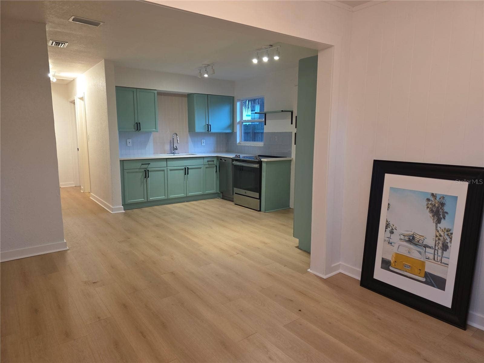 1020 19TH STREET S, St Petersburg, FL 33712