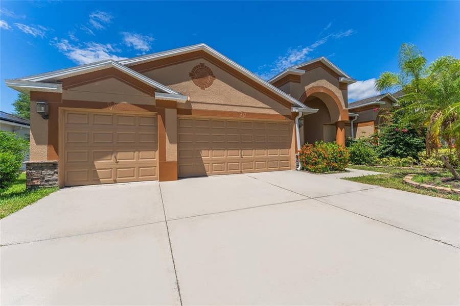 Property photo for 2637 YUKON CLIFF DRIVE, Ruskin, FL