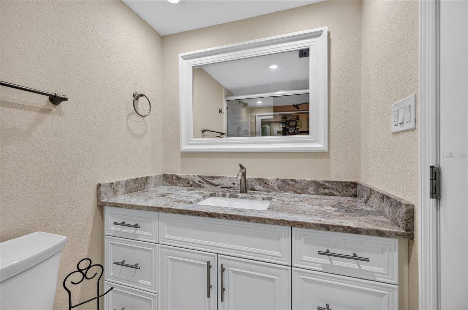 440 S GULFVIEW BOULEVARD, #1407, Clearwater, FL 33767 440 S GULFVIEW BOULEVARD, #1407, Clearwater, FL 33767
