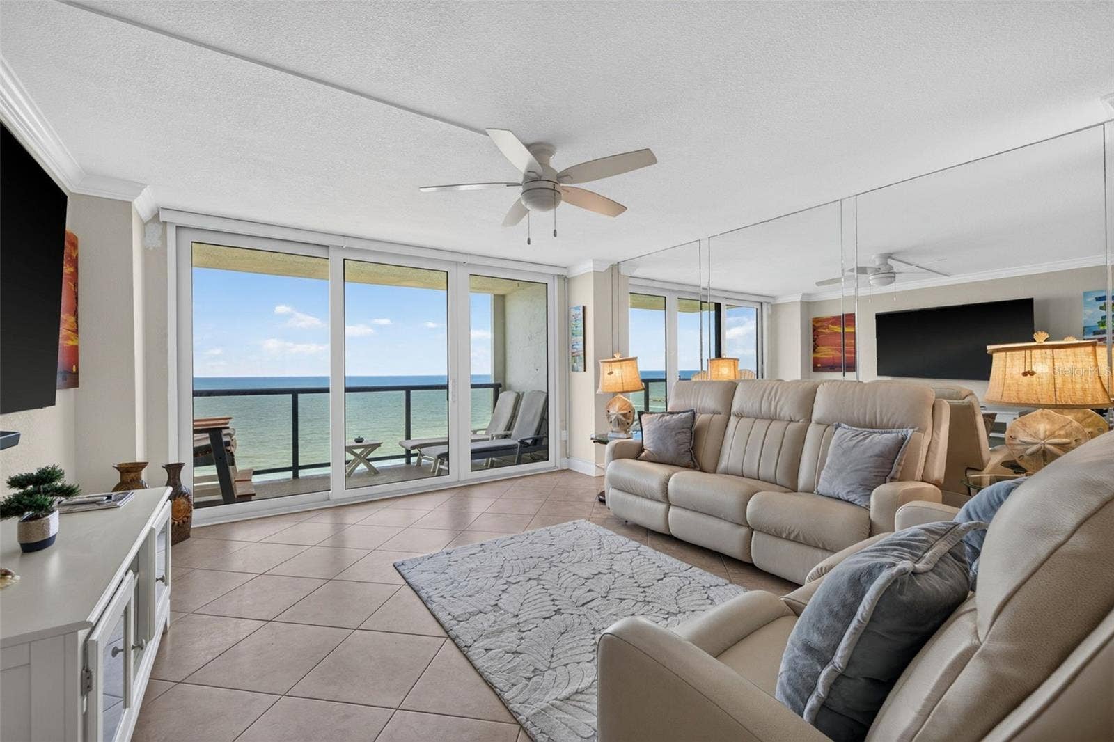 440 S GULFVIEW BOULEVARD, #1407, Clearwater, FL 33767 440 S GULFVIEW BOULEVARD, #1407, Clearwater, FL 33767