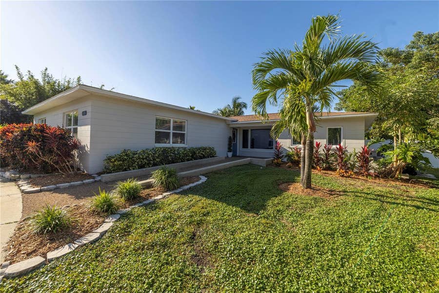 Property photo for 610 CORDOVA BOULEVARD NE, St Petersburg, FL