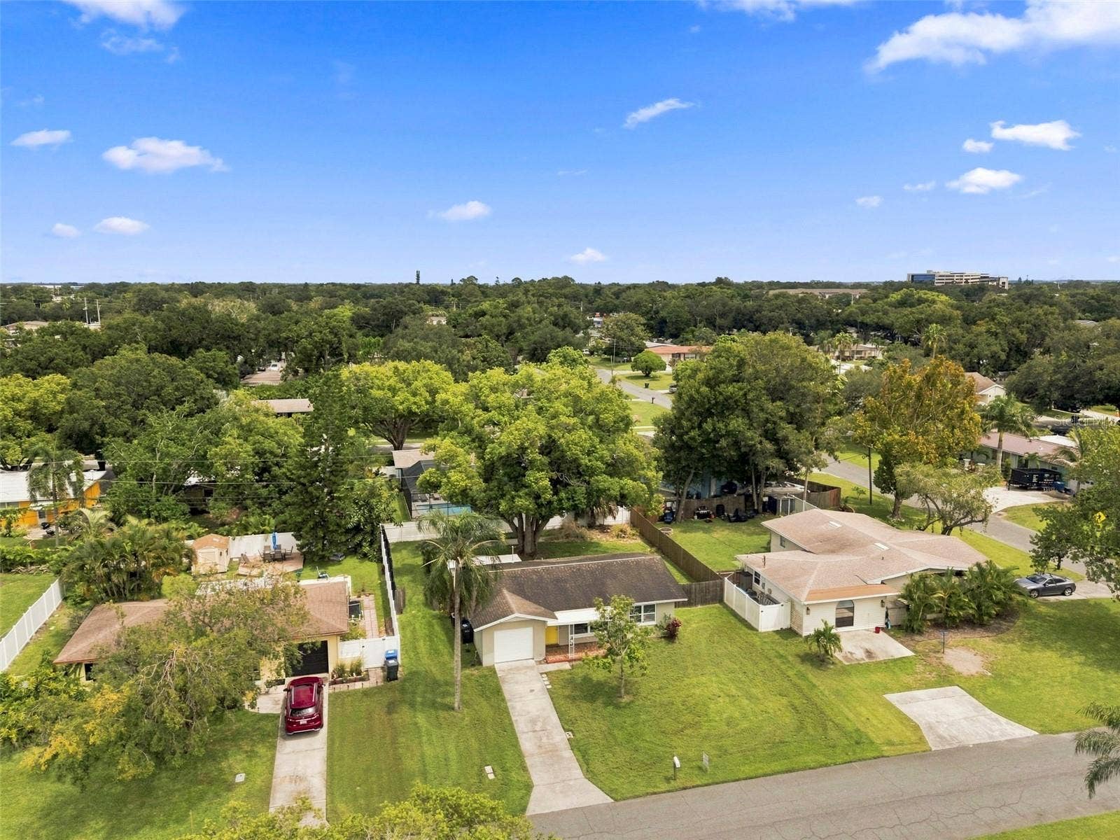 610 12TH STREET NW, Largo, FL 33770 610 12TH STREET NW, Largo, FL 33770