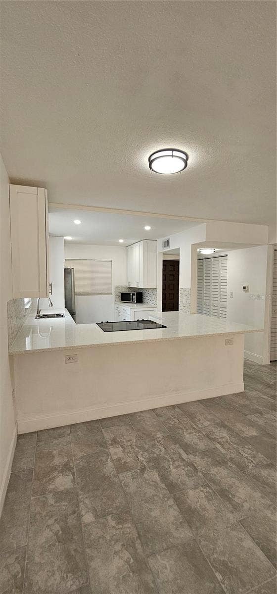 301 87TH AVENUE, #106, St Pete Beach, FL 33706 Kitchen