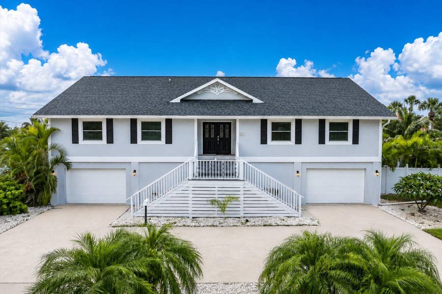 Property photo for 6501 MOCKINGBIRD WAY S, Gulfport, FL