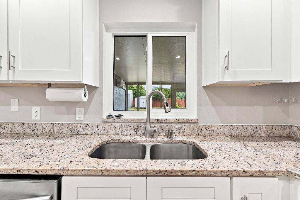 1660 GLADIOLAS DRIVE, Winter Park, FL 32792 1660 GLADIOLAS DRIVE, Winter Park, FL 32792
