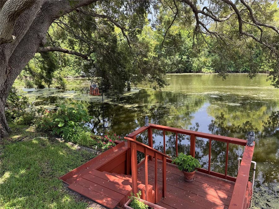 Property photo for 8927 LAKEWOOD DRIVE, Seminole, FL