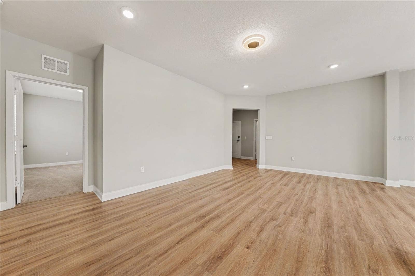 7505 LAUREATE BOULEVARD, #2407, Orlando, FL 32827 Plenty of wall space for TV's, artwork, furniture placement and more