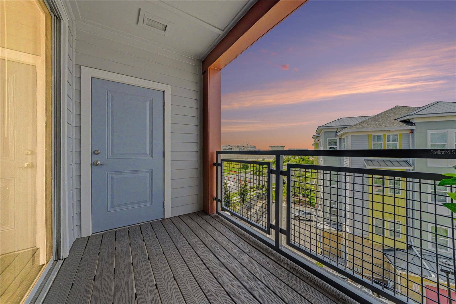 7505 LAUREATE BOULEVARD, #2407, Orlando, FL 32827 Private penthouse level patio to end your day