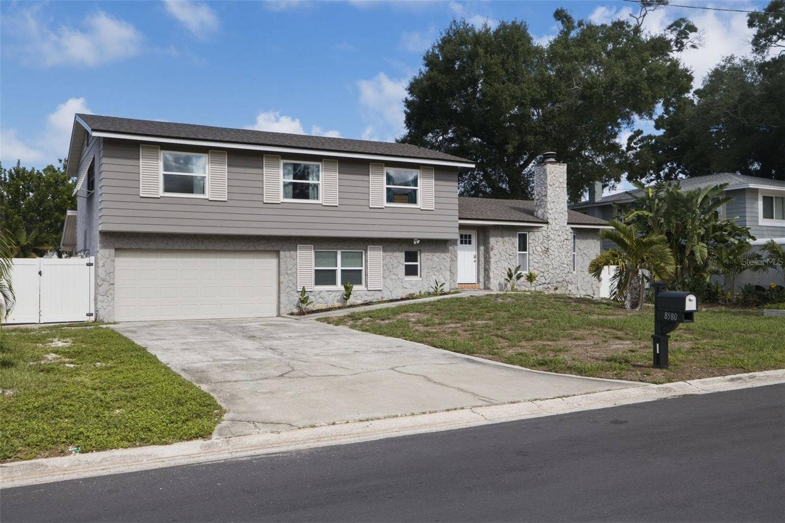 8580 139TH LANE, Seminole, FL 33776