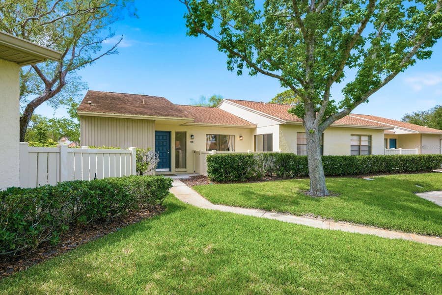 Property photo for 20 EVELYN COURT, Oldsmar, FL