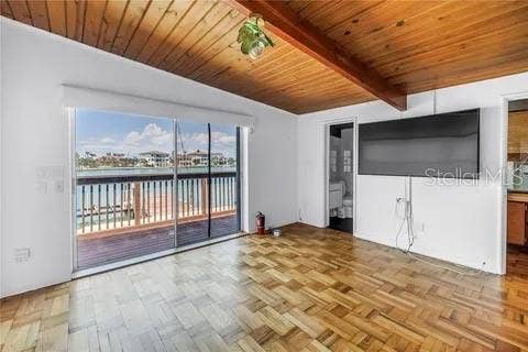 31 DOLPHIN DRIVE, Treasure Island, FL 33706