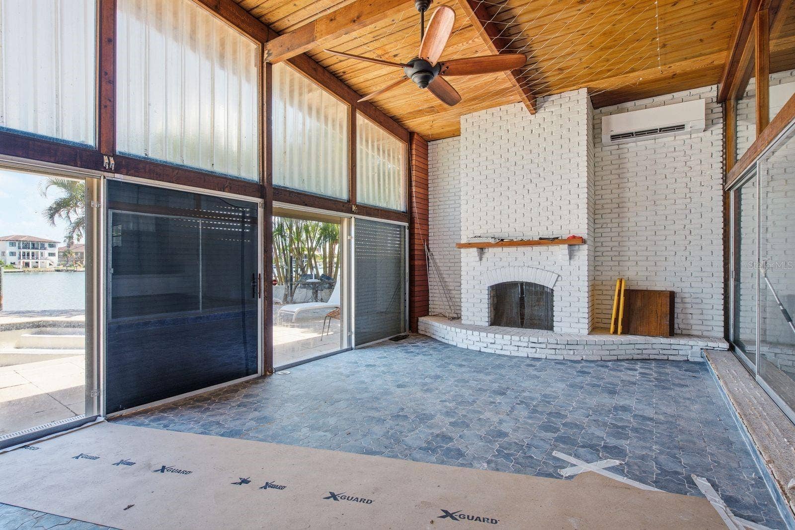 31 DOLPHIN DRIVE, Treasure Island, FL 33706