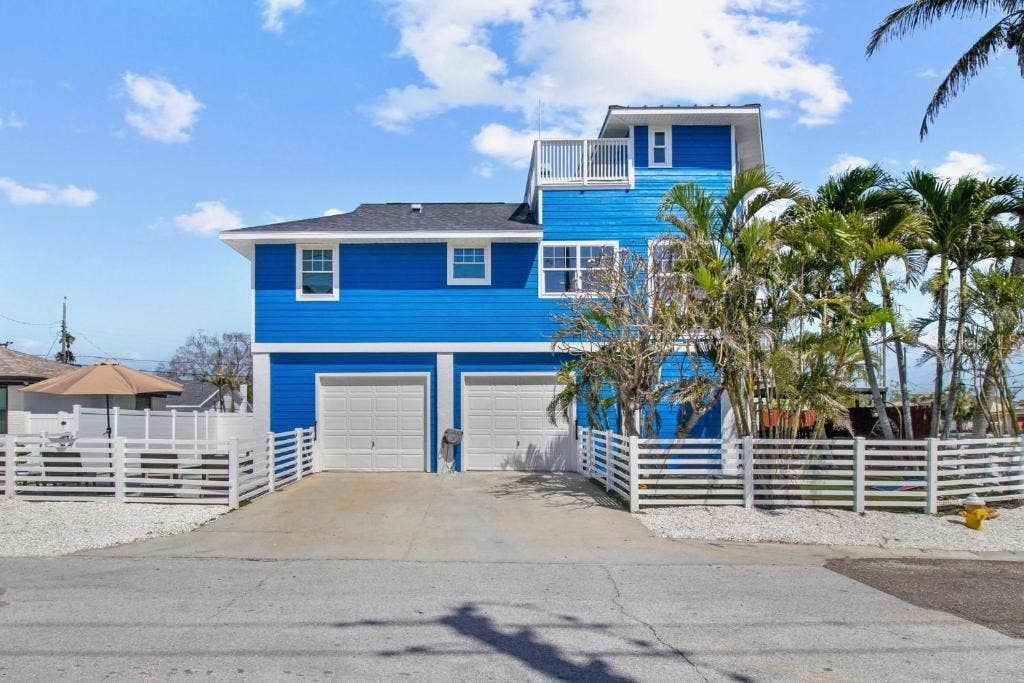 14500 N BAYSHORE DRIVE, Madeira Beach, FL 33708