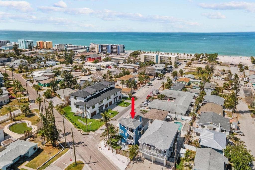 14500 N BAYSHORE DRIVE, Madeira Beach, FL 33708