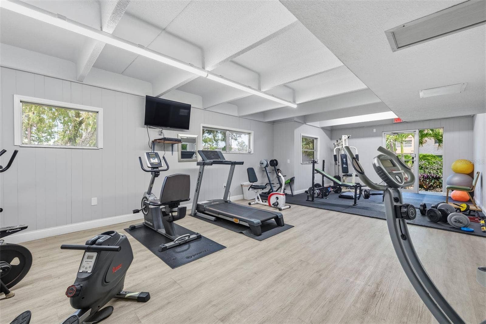 9940 47TH AVENUE N, #216, St Petersburg, FL 33708 9940 47TH AVENUE N, #216, St Petersburg, FL 33708