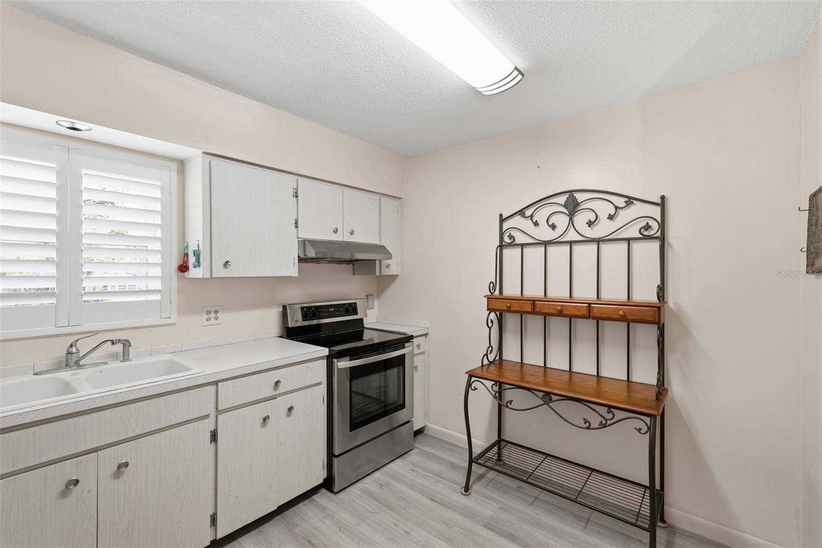 9940 47TH AVENUE N, #216, St Petersburg, FL 33708 9940 47TH AVENUE N, #216, St Petersburg, FL 33708