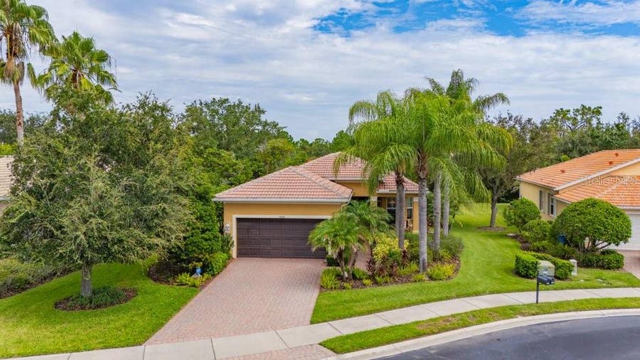 Property photo for 5004 PEARL CREST COURT, Wimauma, FL