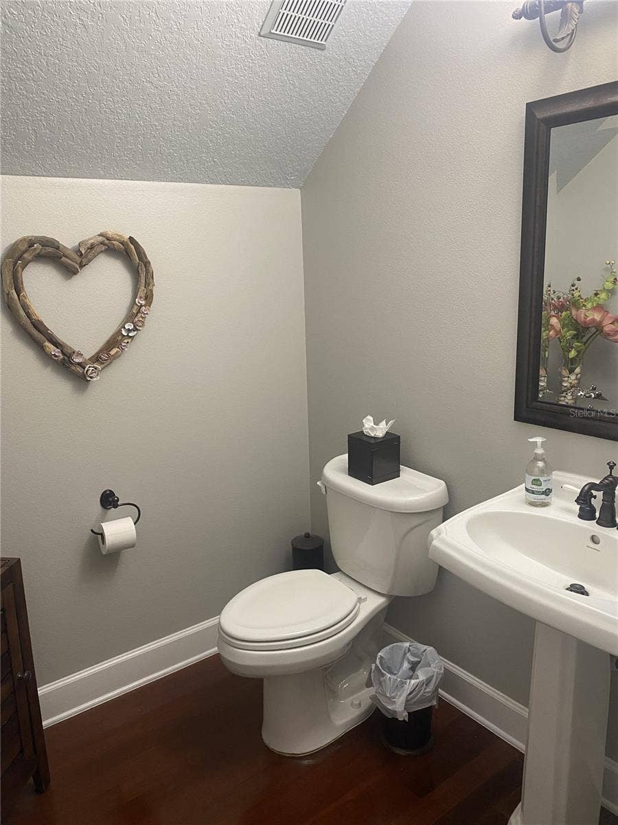 108 W LAKE VICTORIA CIRCLE, Deland, FL 32724 108 W LAKE VICTORIA CIRCLE, Deland, FL 32724