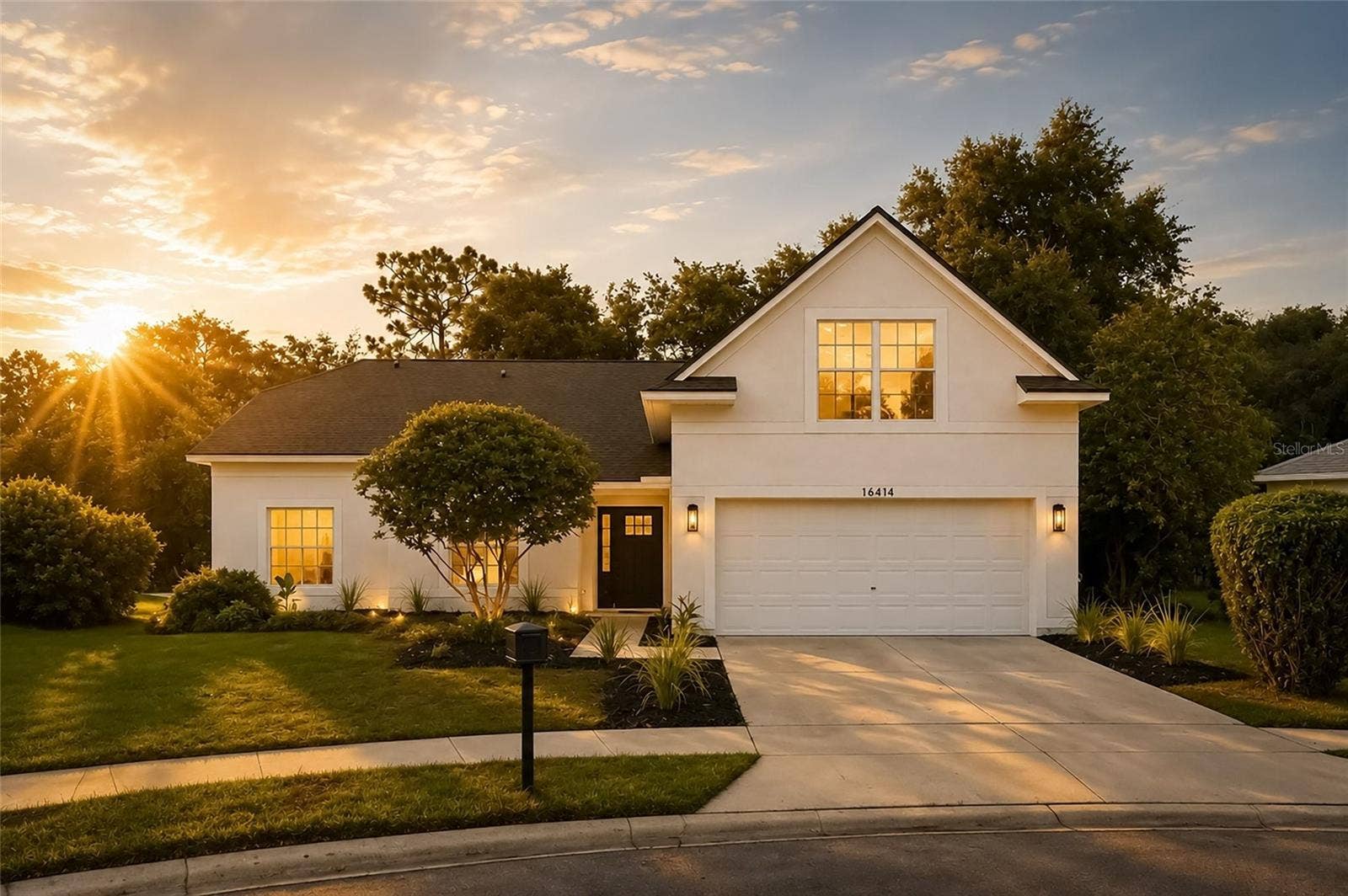 16414 BRIDGELAWN AVENUE, Lithia, FL 33547 16414 BRIDGELAWN AVENUE, Lithia, FL 33547