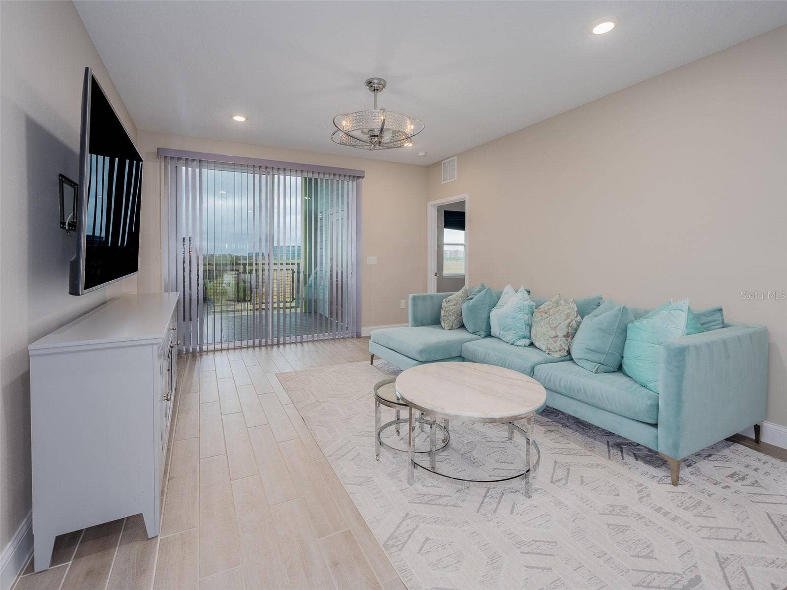 7517 LAUREATE BOULEVARD, #4303, Orlando, FL 32827 7517 LAUREATE BOULEVARD, #4303, Orlando, FL 32827