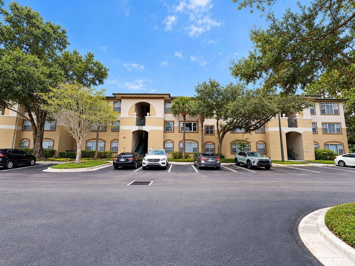 17101 CARRINGTON PARK DRIVE, #405, Tampa, FL 33647 17101 CARRINGTON PARK DRIVE, #405, Tampa, FL 33647