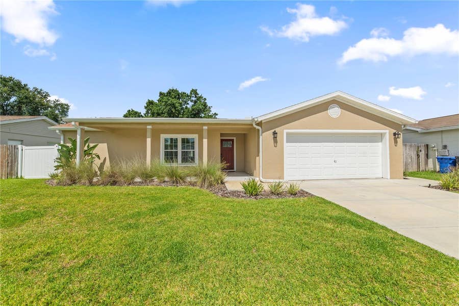 Property photo for 1003 RED OAK CIRCLE, Brandon, FL