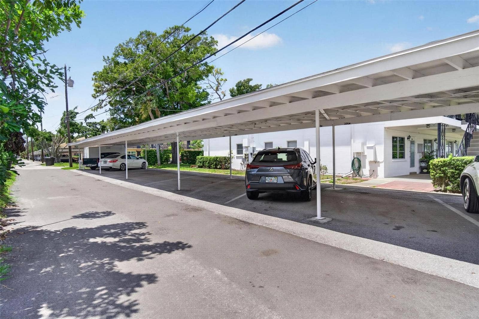 138 36TH AVENUE N, #208 W, St Petersburg, FL 33704 138 36TH AVENUE N, #208 W, St Petersburg, FL 33704