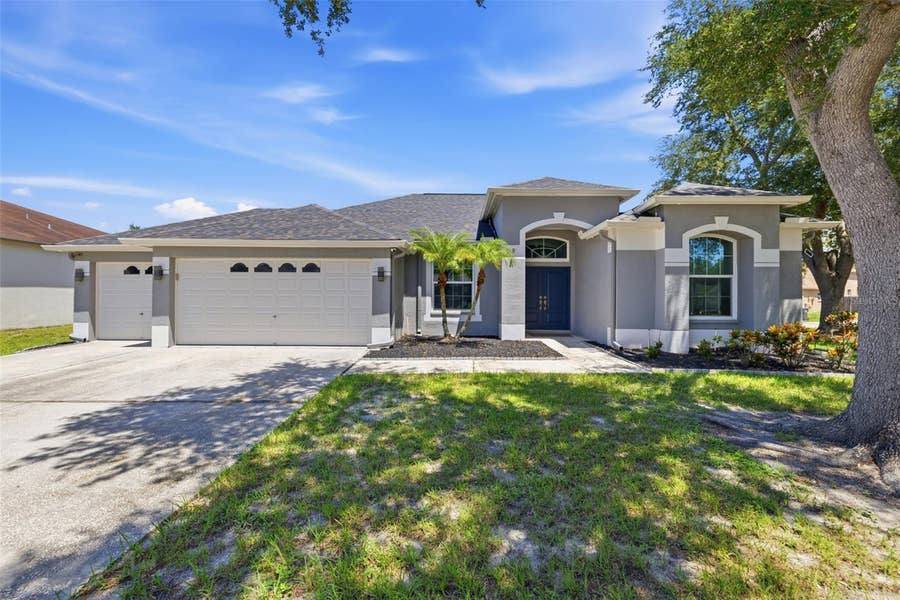 Property photo for 12020 RUNNING FOX CIRCLE, Riverview, FL