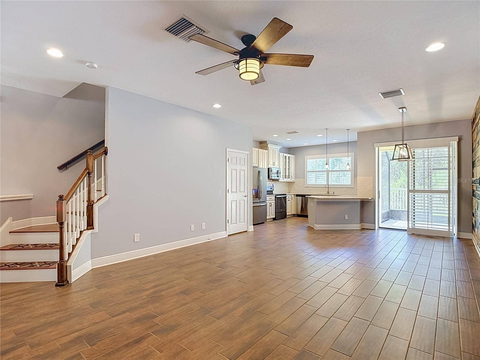 30305 SOUTHWELL LANE, Wesley Chapel, FL 33543 30305 SOUTHWELL LANE, Wesley Chapel, FL 33543